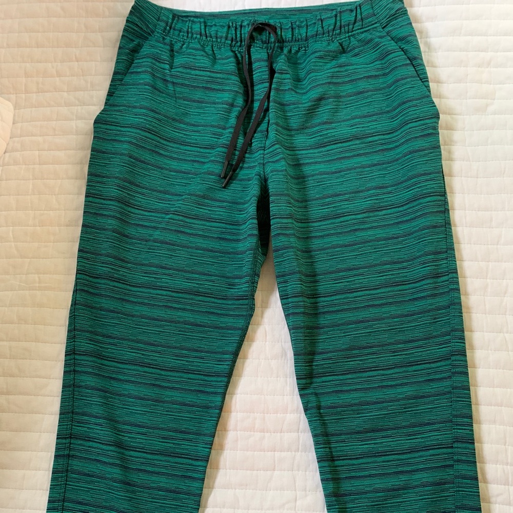 Green, striped detail Lululemon sweats